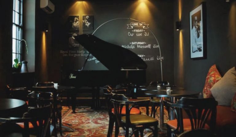 The Piano Bar De Waterkant 768x447